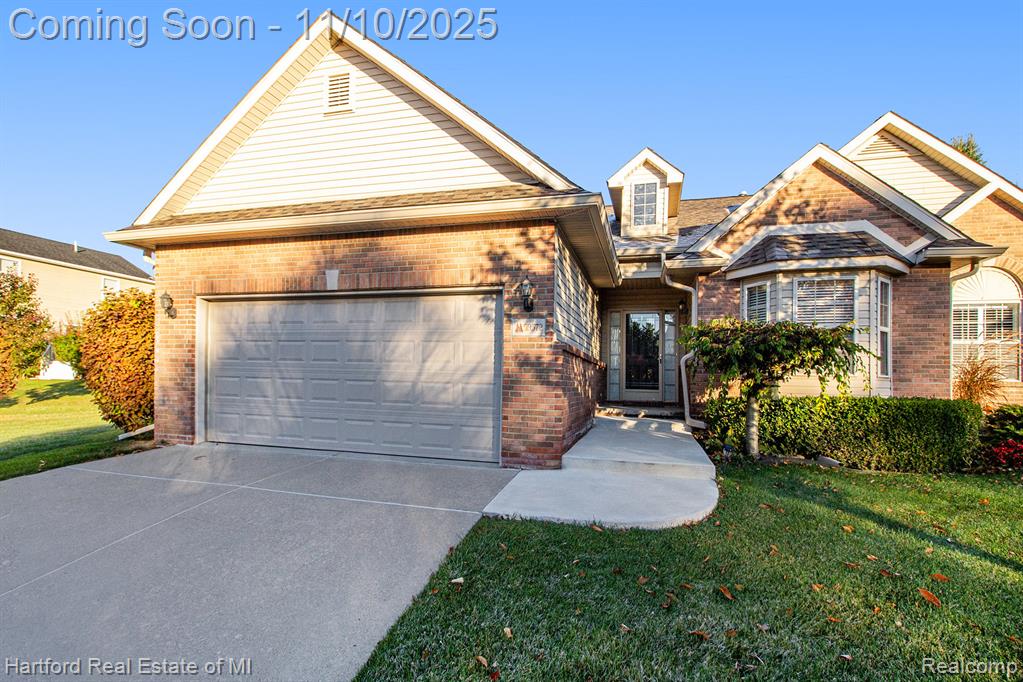 59572 Twin Pines Drive Twin Pines Drive, New Hudson, MI 48165 — front exterior