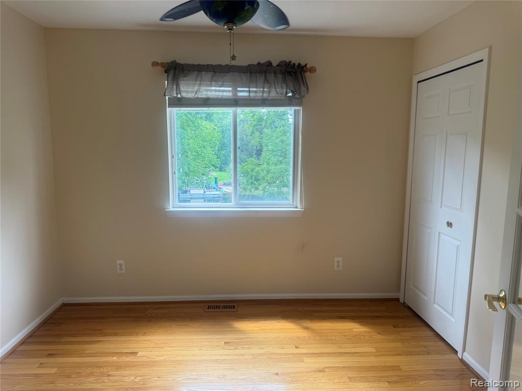 5245 Riverwalk Trail, Commerce Twp, MI 48382 — Photo 30