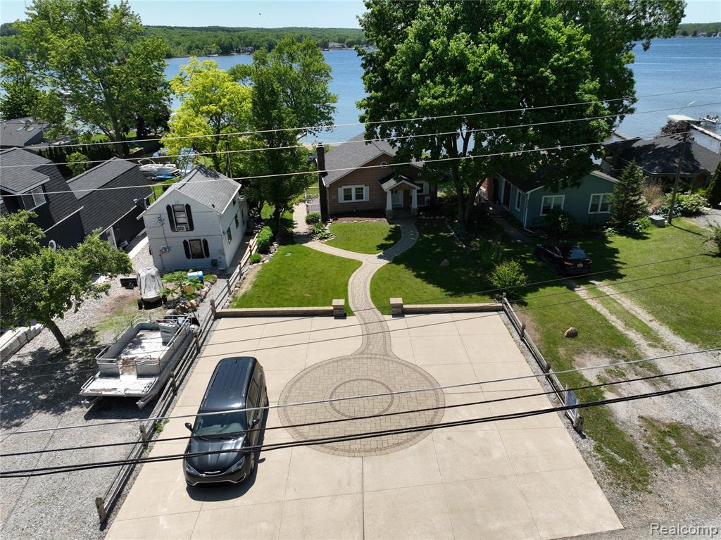 9619 Portage Lake Avenue, Pinckney, MI 48169 — Photo 21