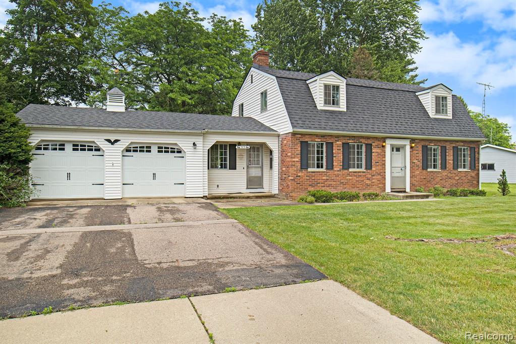 513 RIVERSIDE Drive, Linden, MI 48451 — Photo 4