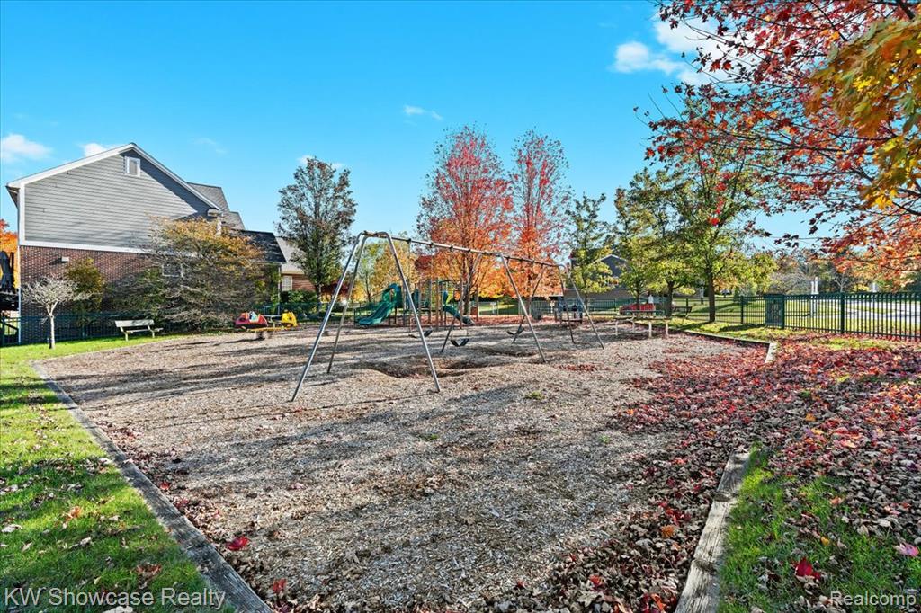 6947 Stonewood Place Drive, Independence, MI — Photo 43