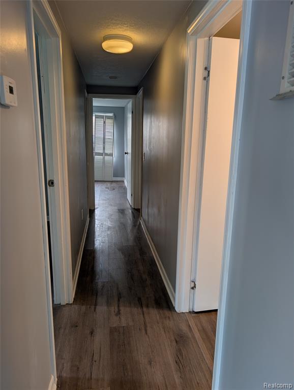 26241 Weigel Road, New Boston, MI 48164 — Photo 13