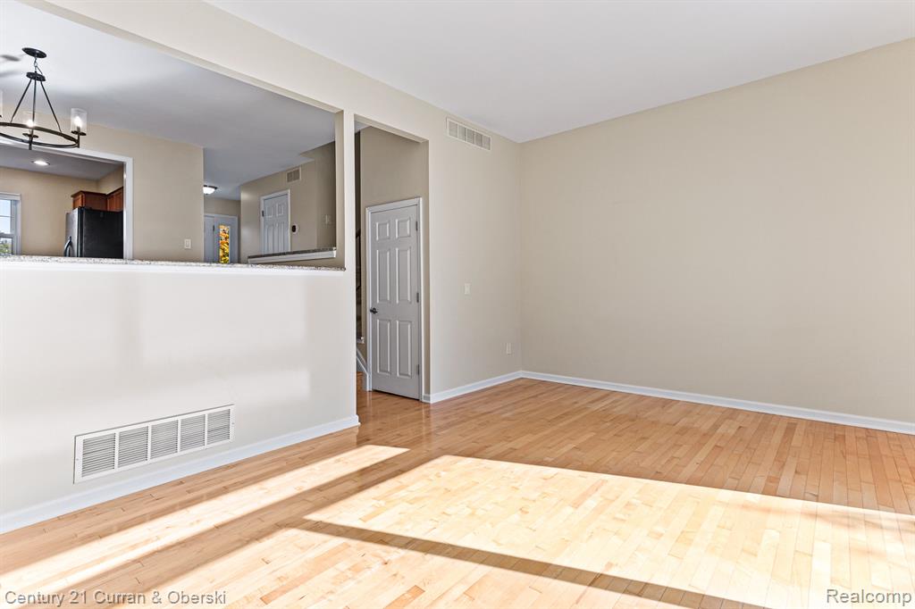 42645 Savoy Court, Northville, MI 48167 — Photo 14