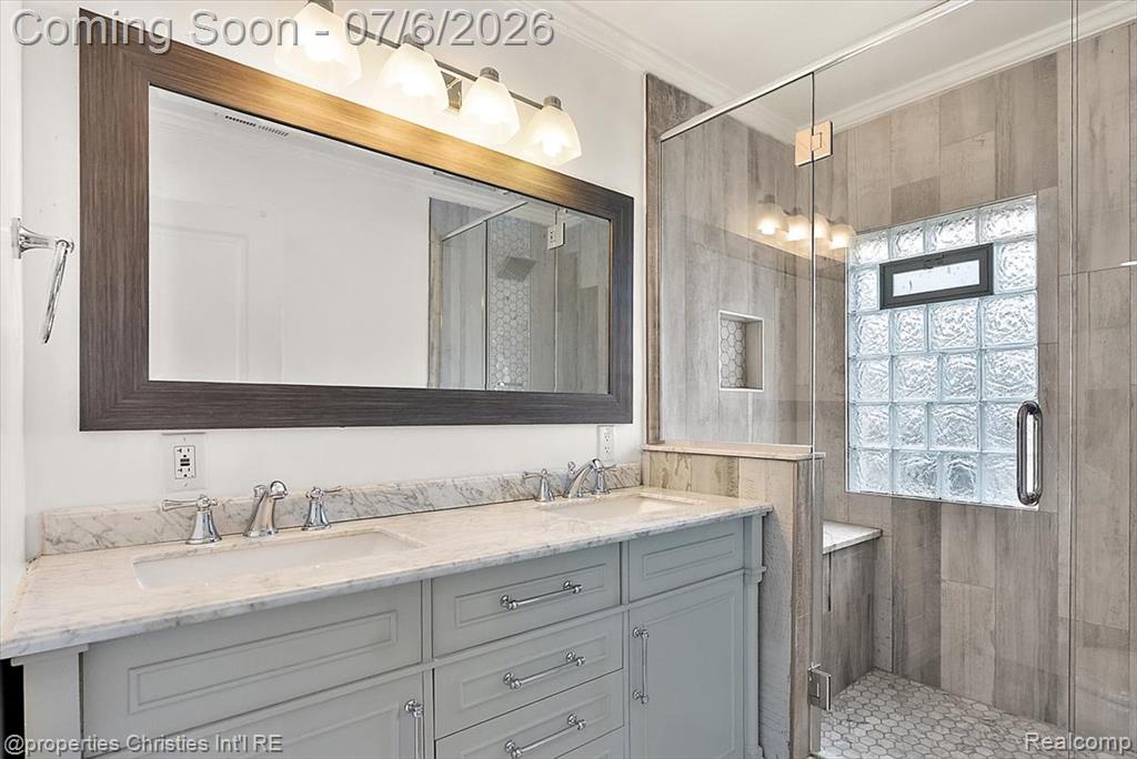 22482 Beach Street, Saint Clair Shores, MI 48081 — Photo 28