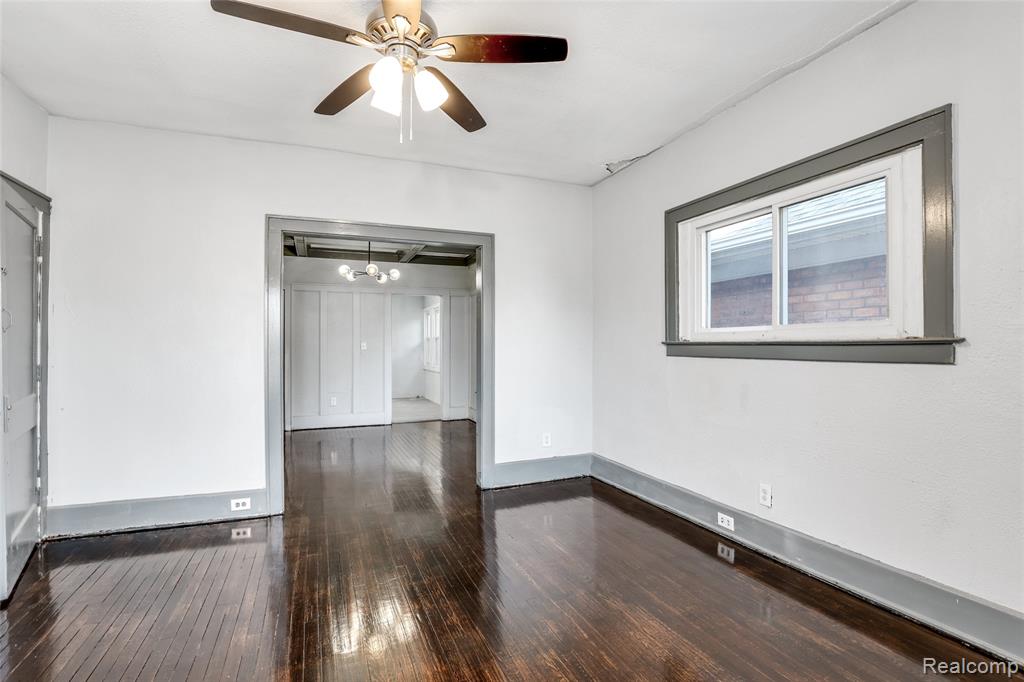 7627 Woodrow Wilson Street, Detroit, MI 48206 — Photo 17