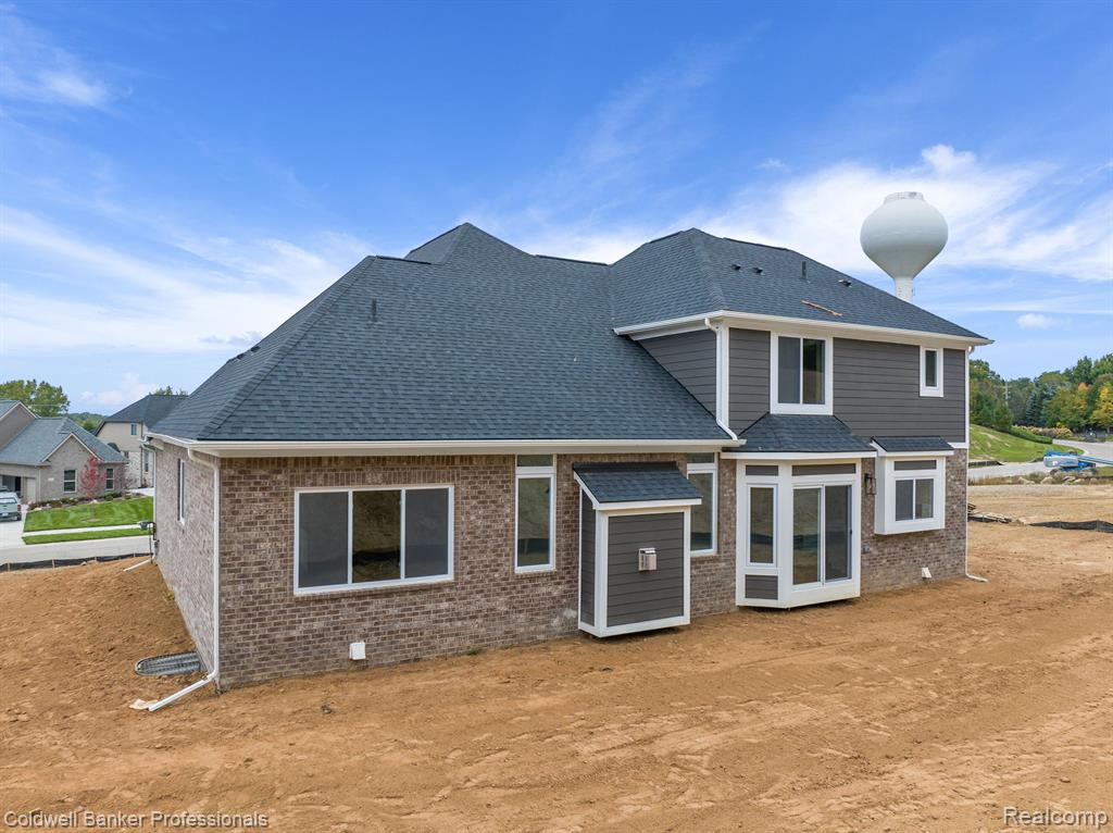 8257 STONEY CREEK Drive, South Lyon, MI 48178 — Photo 5