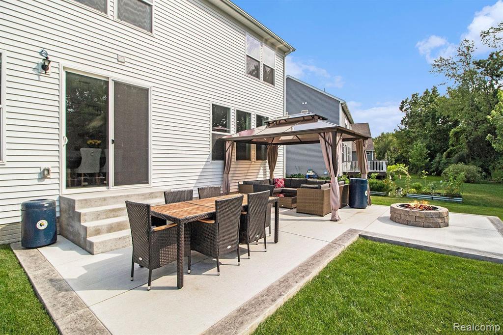6372 HAWTHORNE Avenue, Ypsilanti, MI 48197 — Photo 22