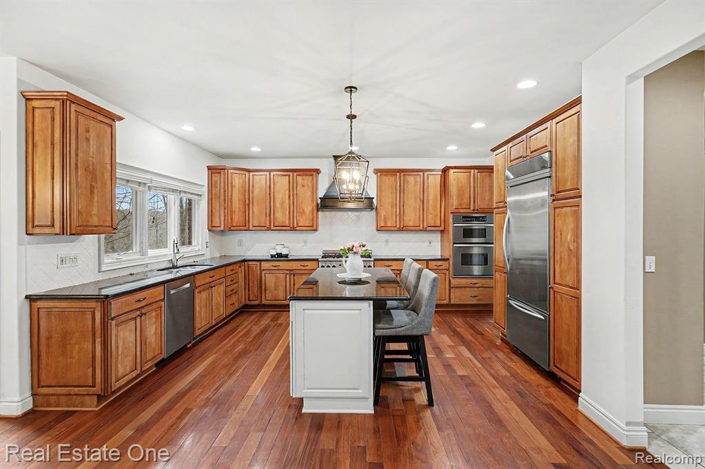 12901 Sleigh Trail, Milford, MI 48380 — Photo 14
