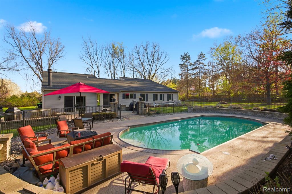 2411 Wixom Trail, Milford, MI 48381 — Photo 49