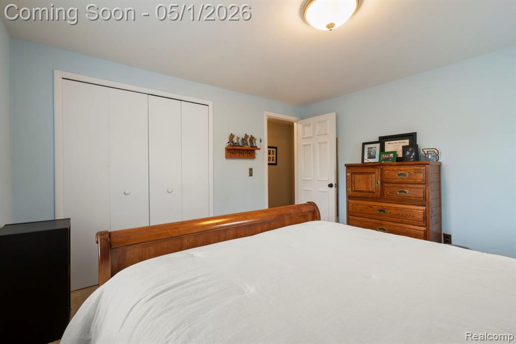 31737 Waltham Court, Beverly Hills, MI 48025 — Photo 34