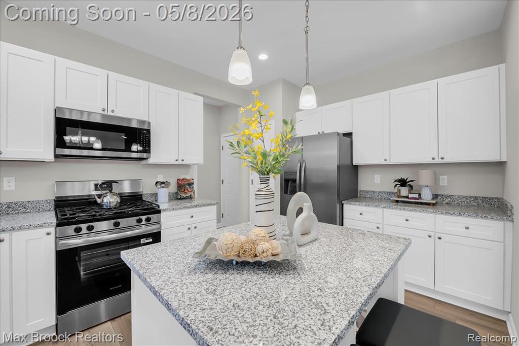 240 W Wilson, Pontiac, MI 48341 — Photo 14