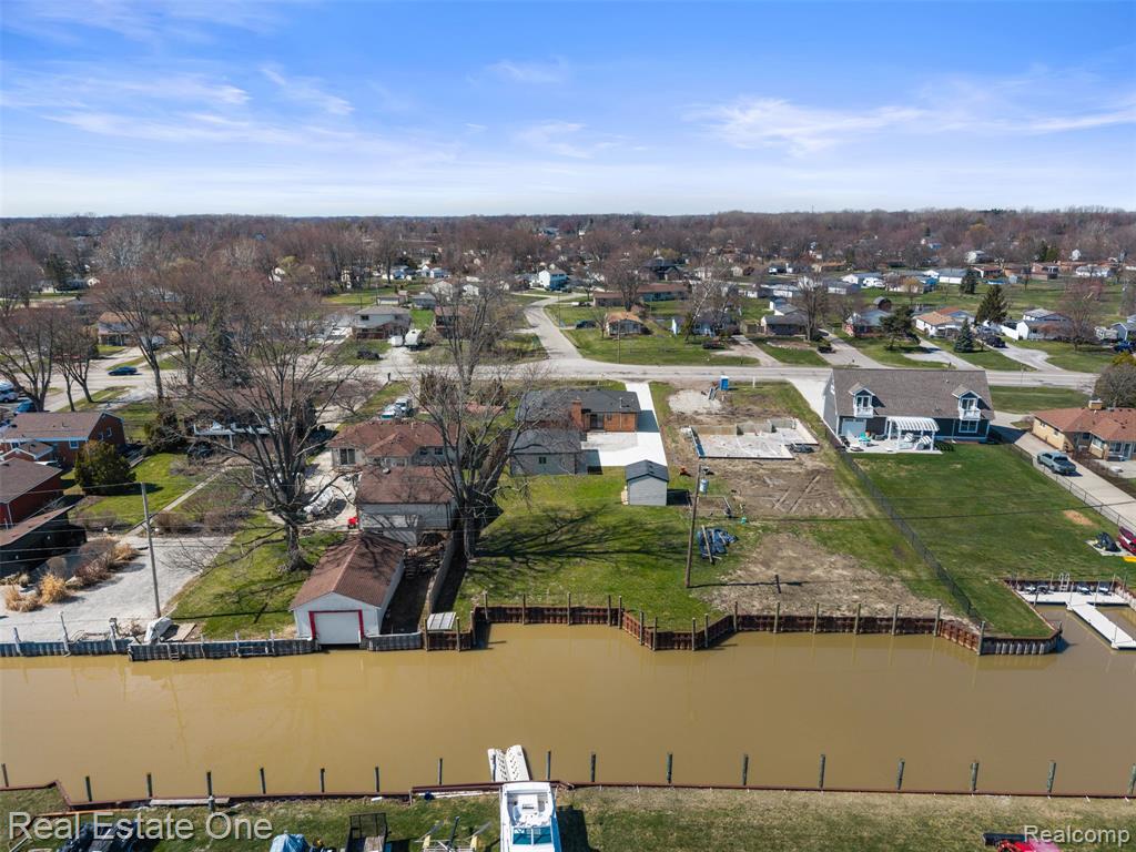 47900 Jefferson Avenue, Chesterfield, MI 48047 — Photo 39