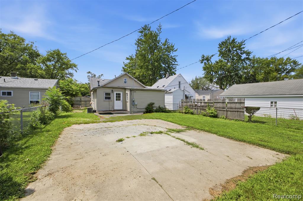 5921 Oldham Street, Taylor, MI 48180 — Photo 30