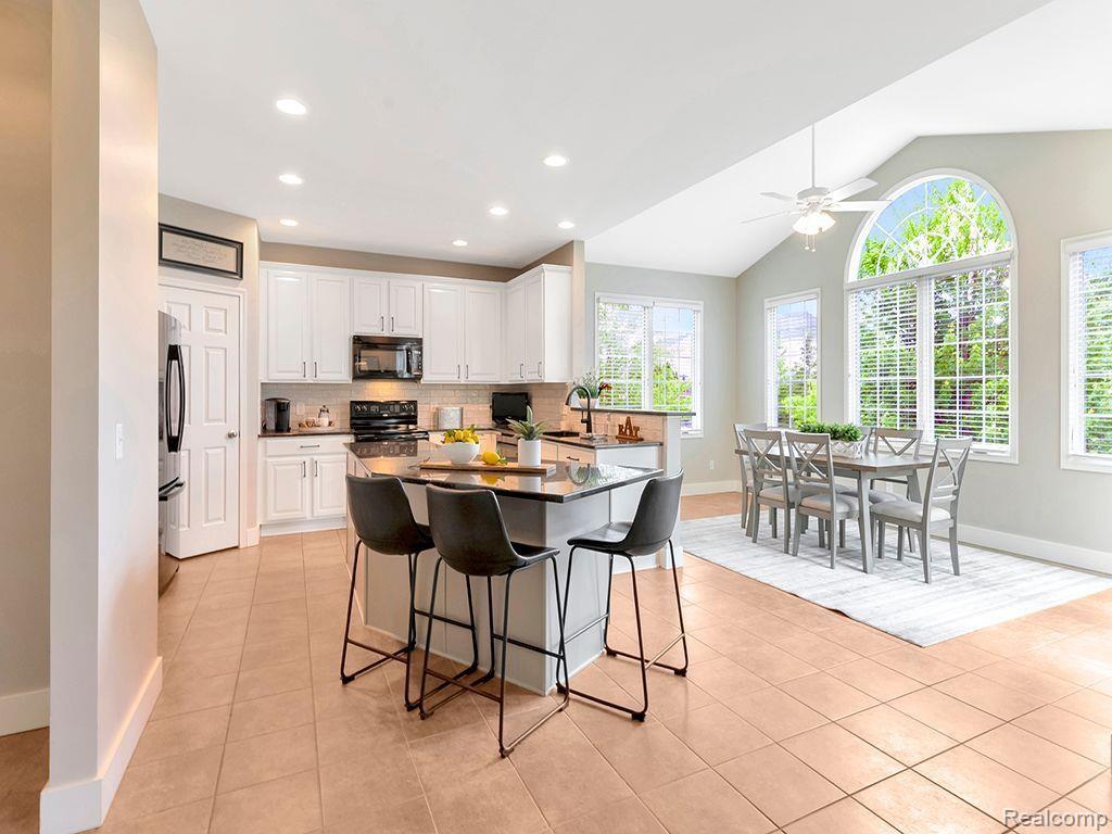 26317 SHUMANS Way, South Lyon, MI 48178 — Photo 14