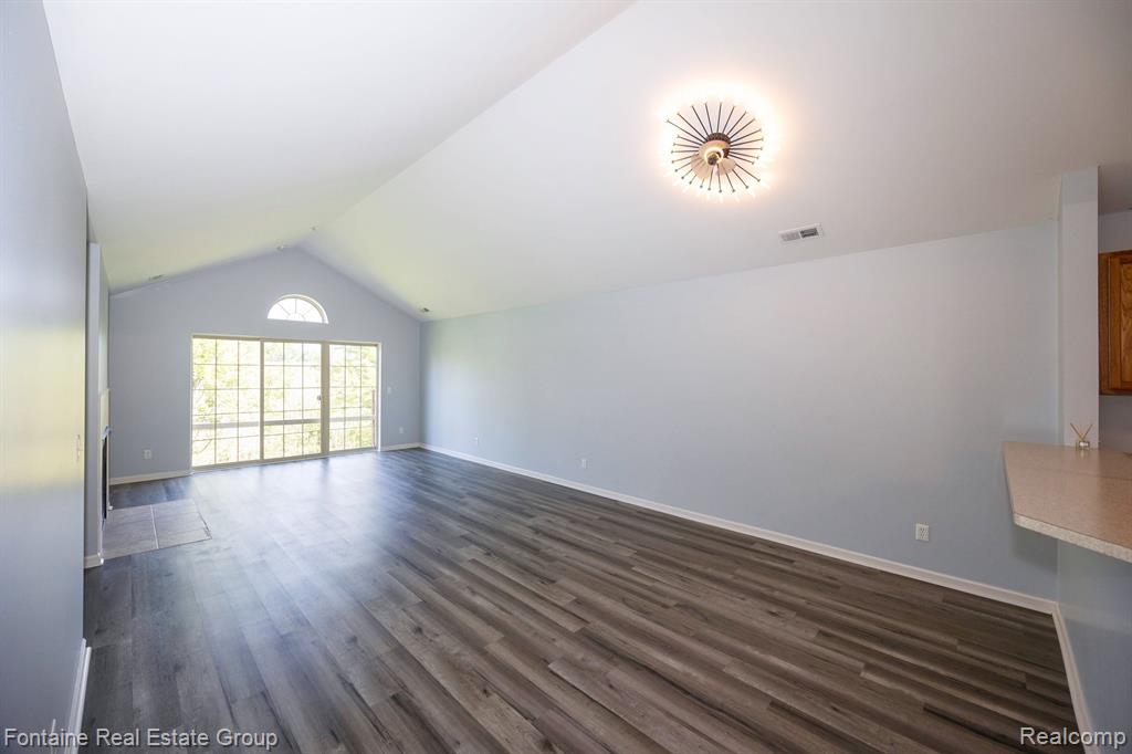 42838 PATTY Lane, Van Buren, MI 48111 — Photo 6