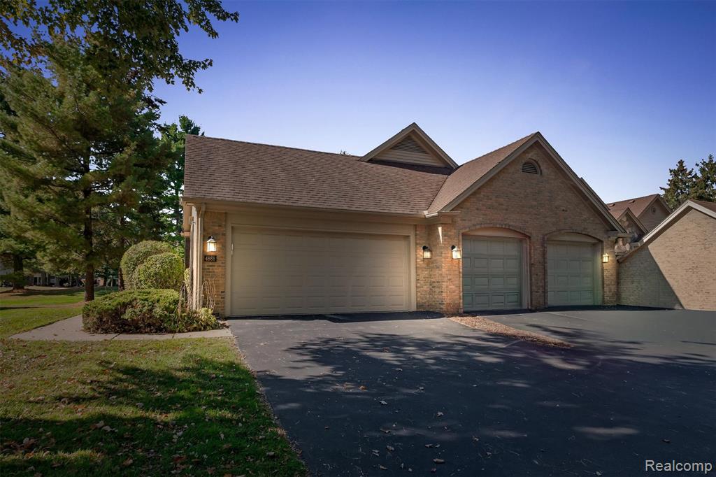 4868 Pine Eagles Court, 1, Brighton, MI 48116 — front exterior