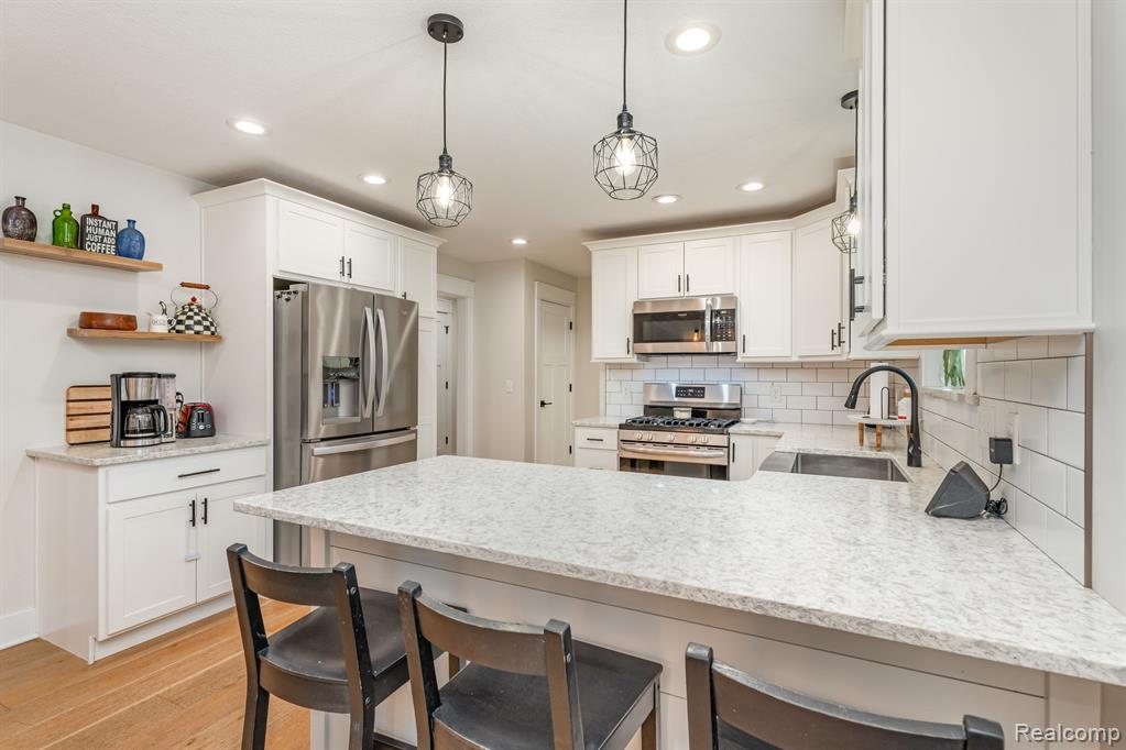 10224 Sarle Road, Freeland, MI 48623 — Photo 12