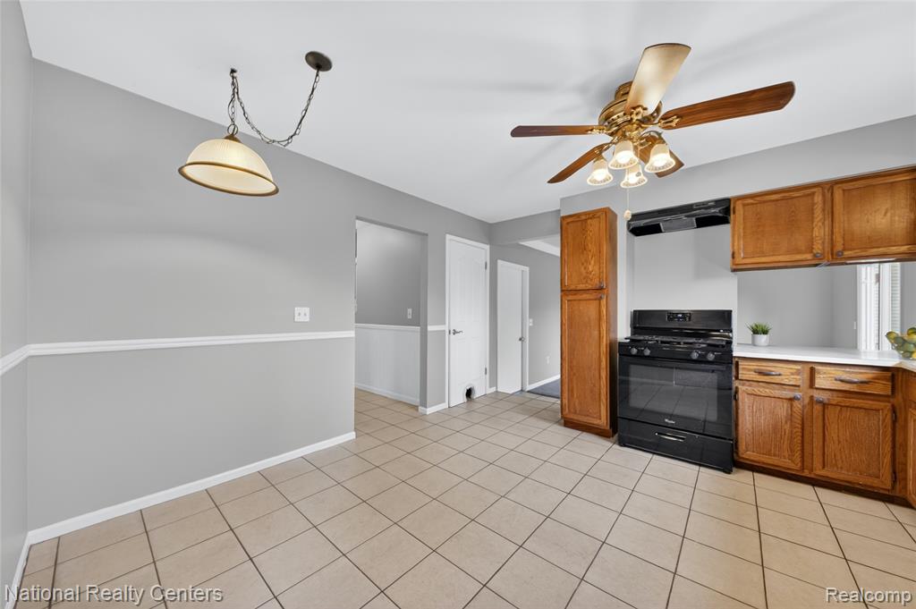 41531 Simcoe Drive, Canton, MI 48188 — Photo 13
