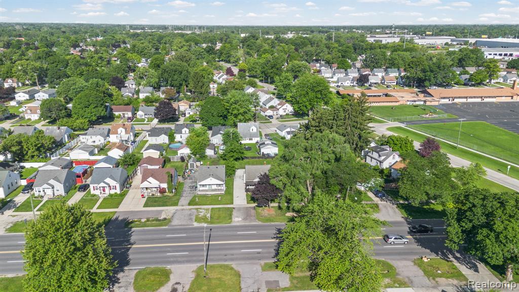 6556 Pelham Road, Taylor, MI 48180 — Photo 31