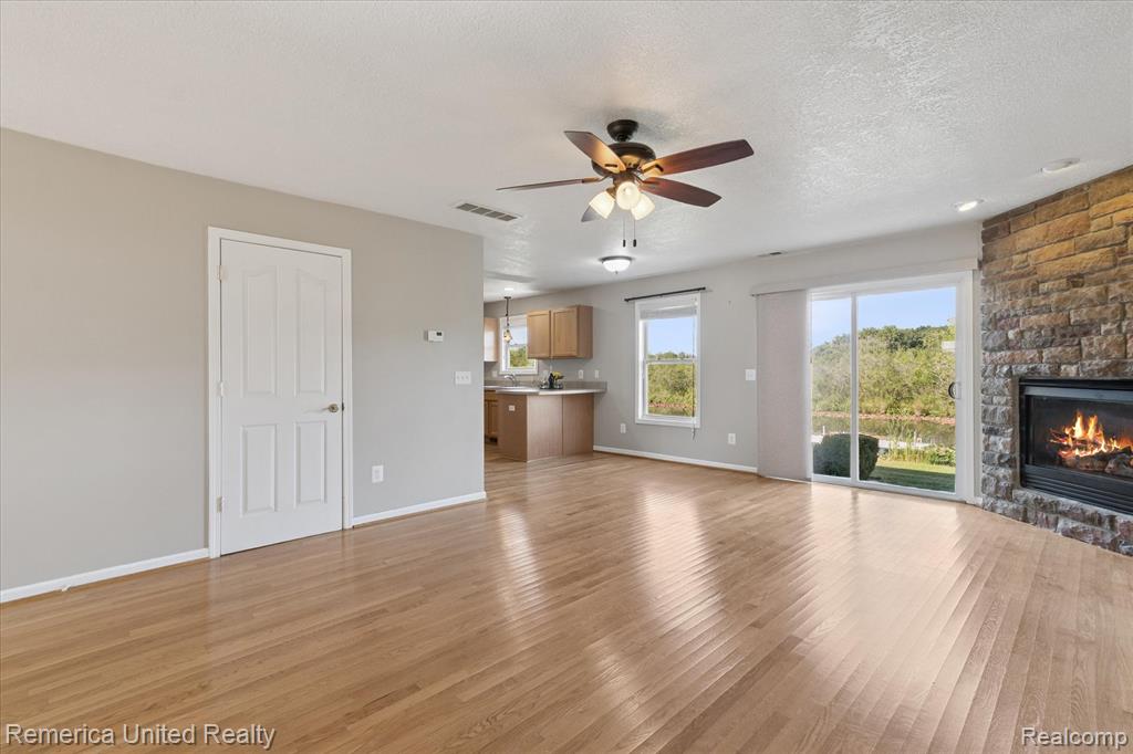 8474 Baudine Road, Pinckney, MI 48169 — Photo 16