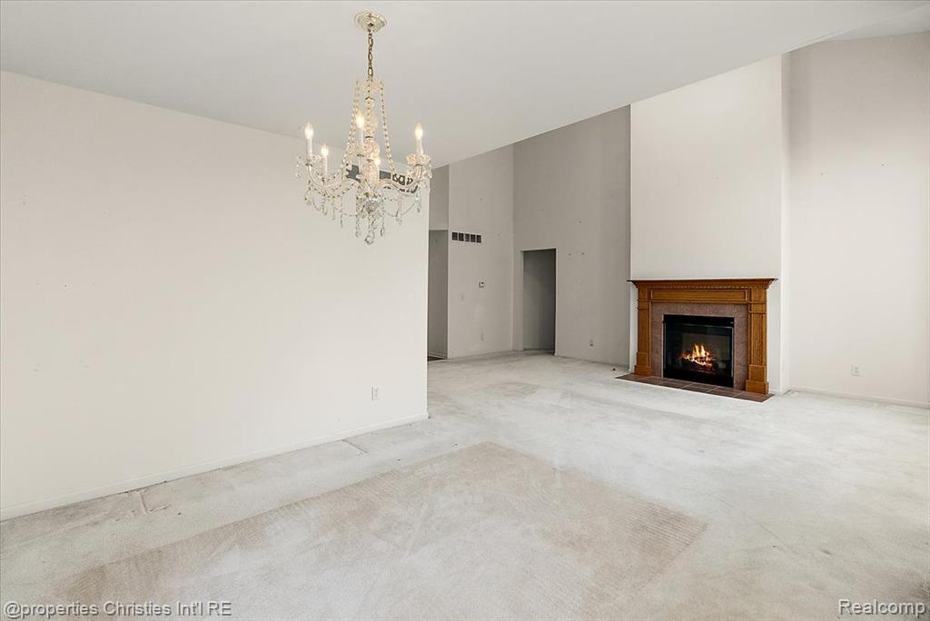 47274 Hunters Park Drive, Plymouth, MI 48170 — Photo 13