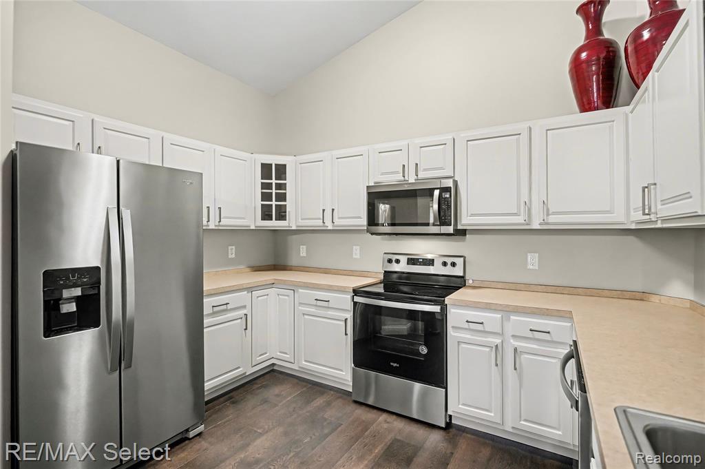 13024 Harbor Landings Drive, 3, Fenton, MI 48430 — Photo 14