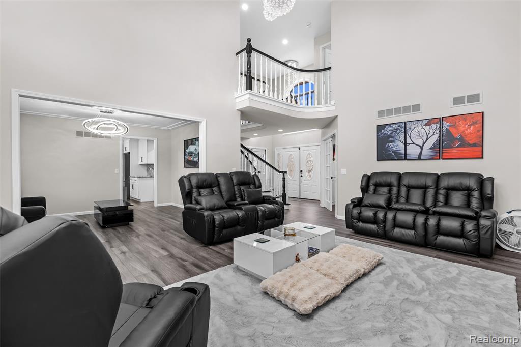 5615 Woodmire Drive, Shelby Twp, MI 48316 — Photo 11