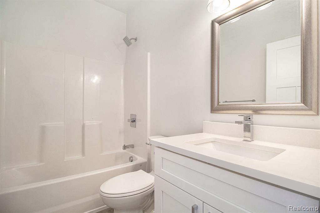 42947 RYEGATE Street, Canton, MI 48187 — Photo 16