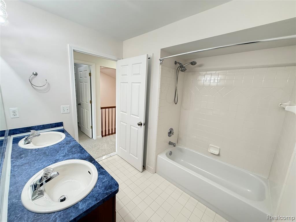 55503 Boardwalk Drive, Utica, MI 48316 — Photo 35