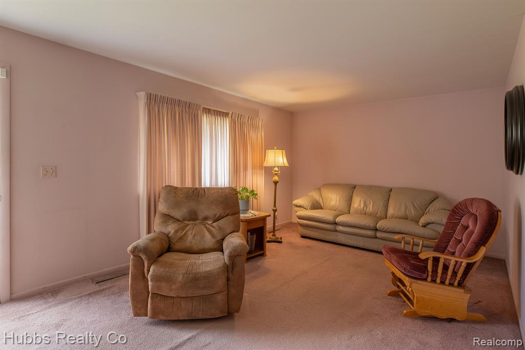 6357 TURNER Road, Flushing, MI 48433 — Photo 17