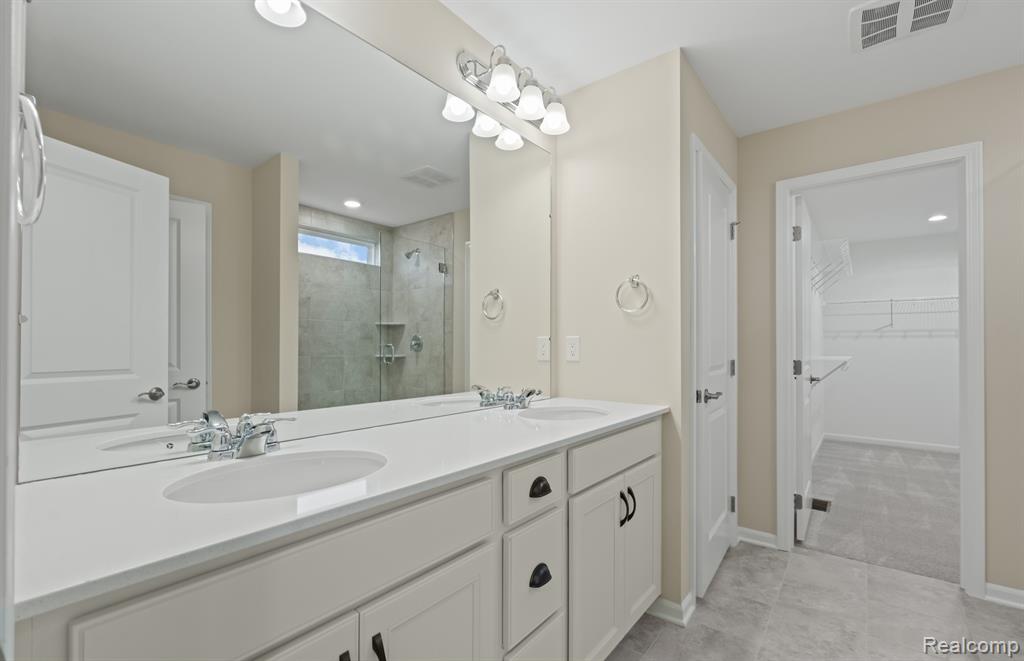 848 KUSS Drive, Saline, MI 48176 — Photo 12