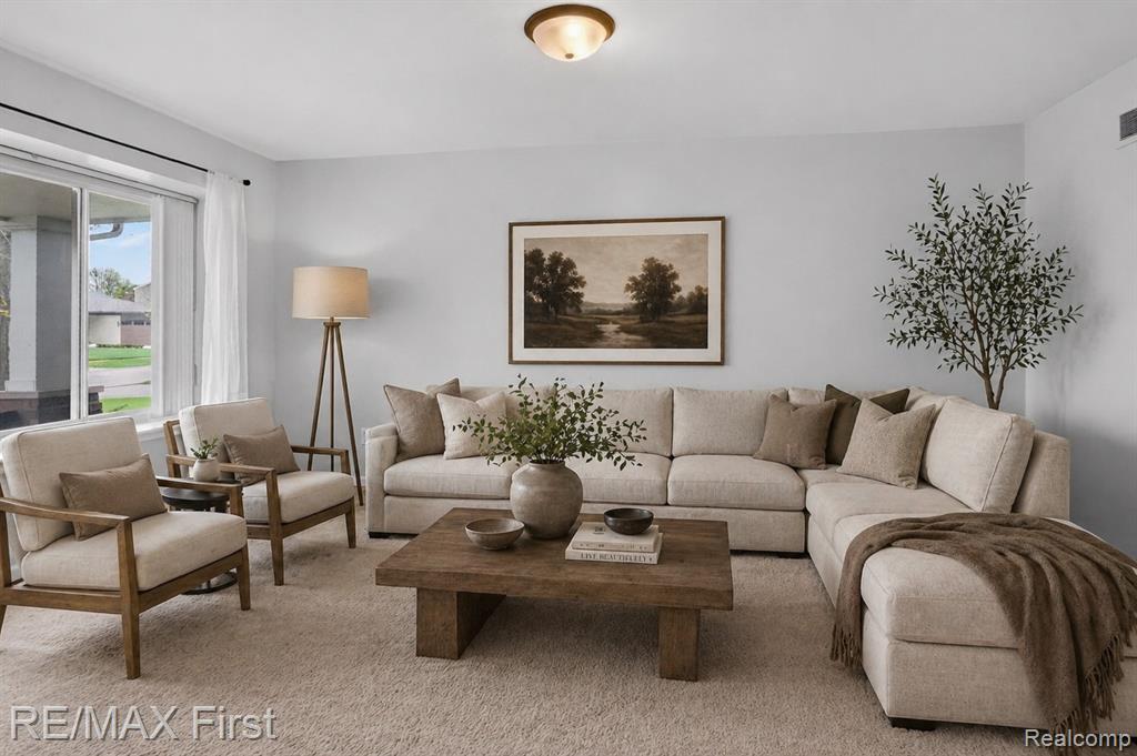 42446 Sycamore Drive, Sterling Heights, MI 48313 — Photo 10