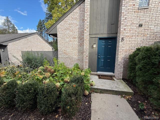 41350 N Woodward Avenue W, 8, Bloomfield Hills, MI 48304 — Photo 2