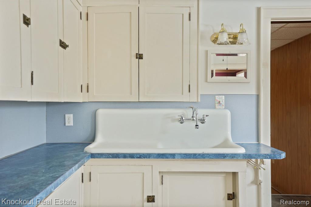 7165 Junction Road, Bridgeport, MI 48722 — Photo 16
