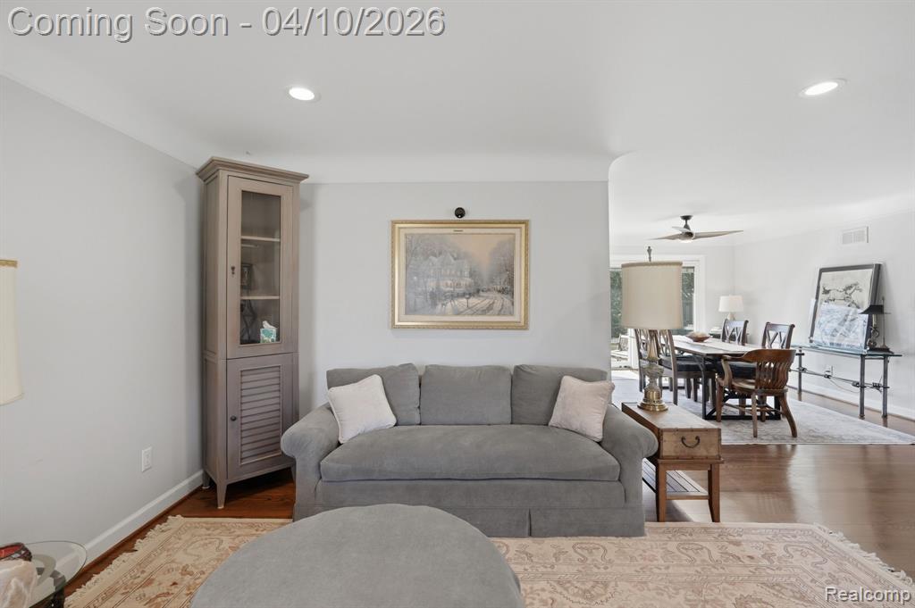 31700 Nixon Street, Beverly Hills, MI 48025 — Photo 22