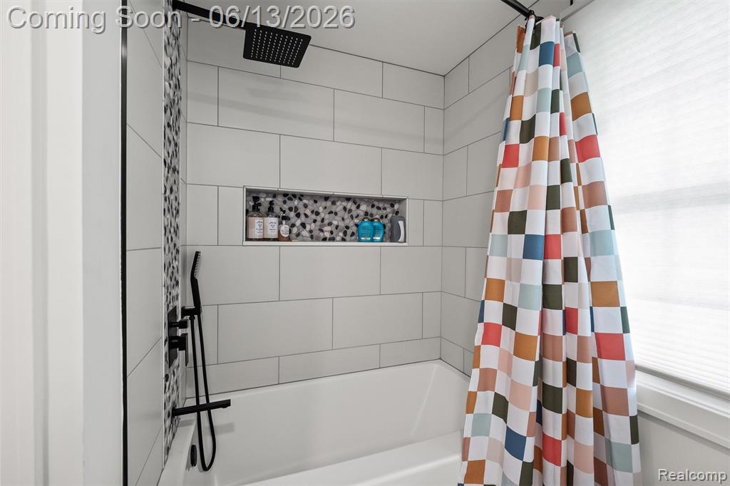 45045 Turtlehead Drive, Plymouth, MI 48170 — Photo 25