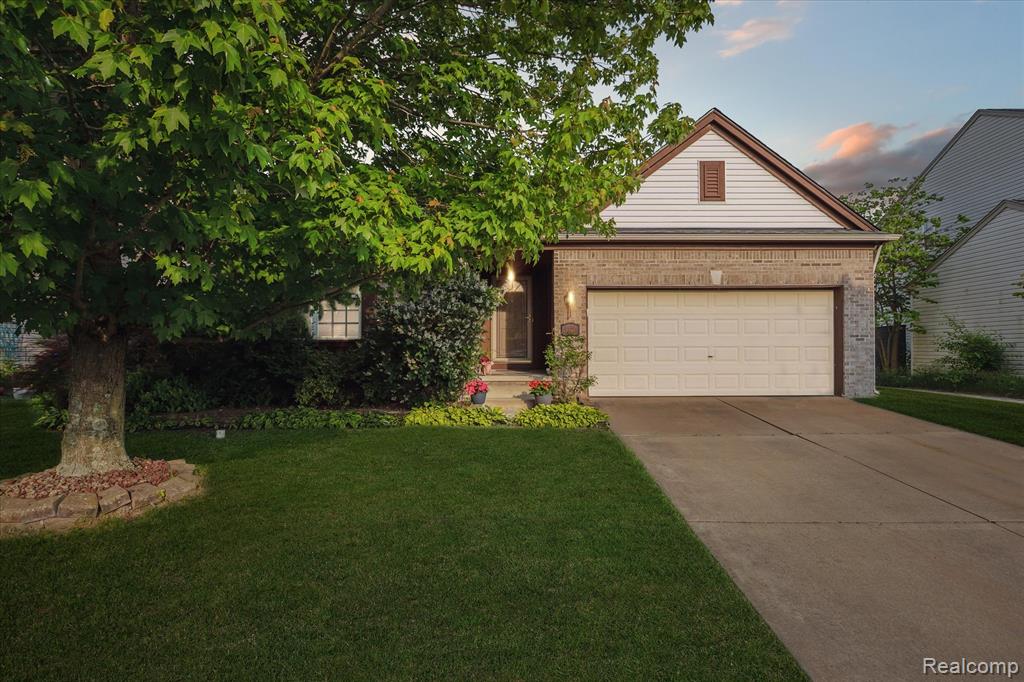7160 Warwick Drive, Ypsilanti, MI 48197 — Photo 10