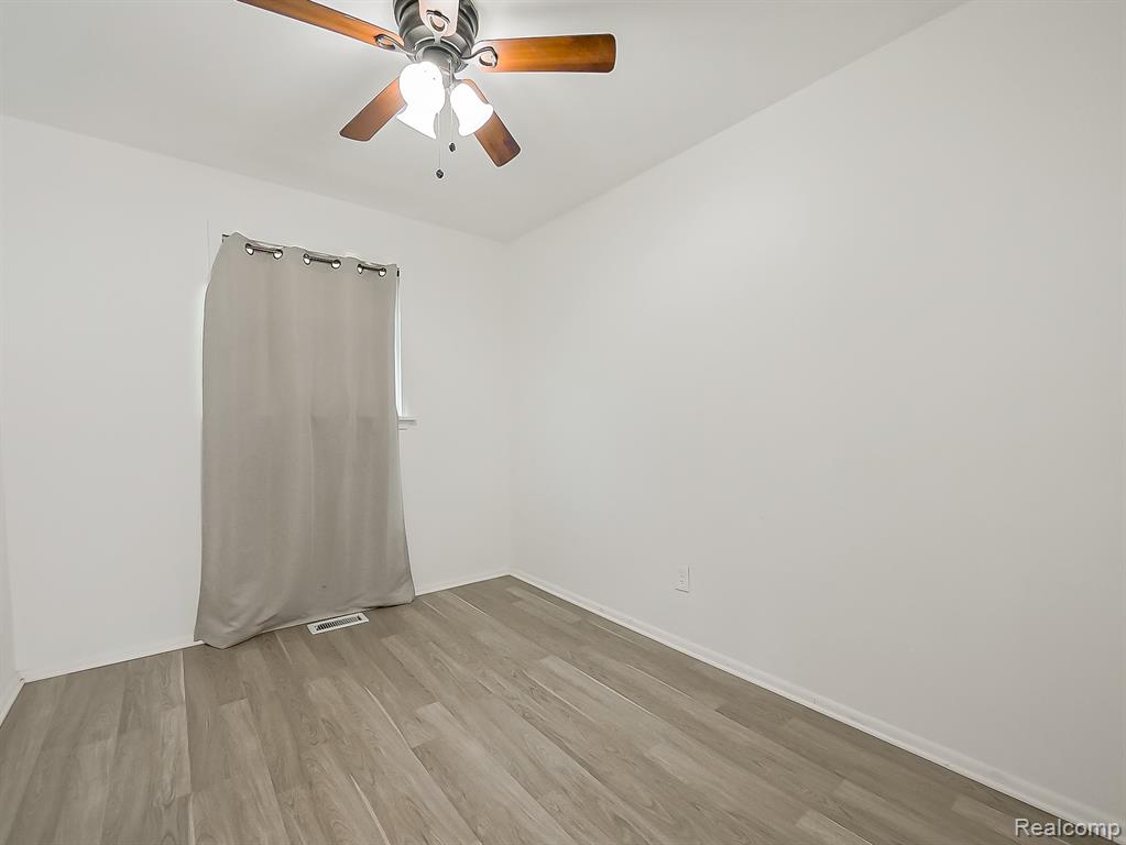 17424 Salem Street, Detroit, MI 48219 — Photo 7