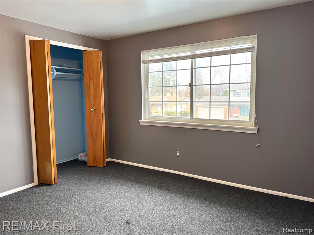 4826 BATES Drive, Warren, MI 48092 — Photo 11