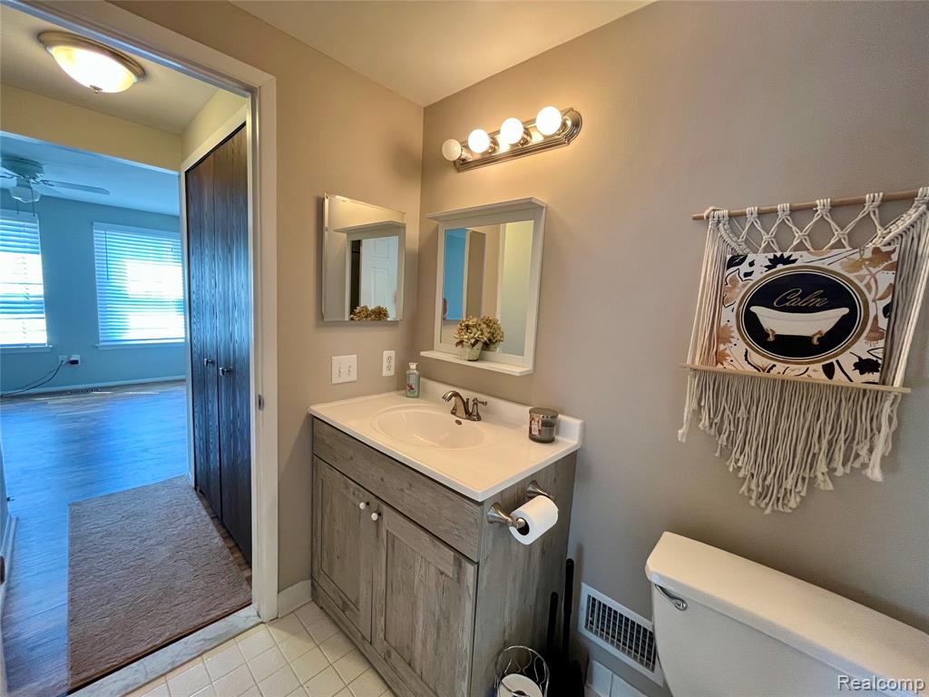 20864 E Glen Haven Circle, Northville, MI 48167 — Photo 26