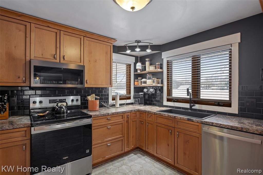 4105 60th Street, Holland, MI 49423 — Photo 8