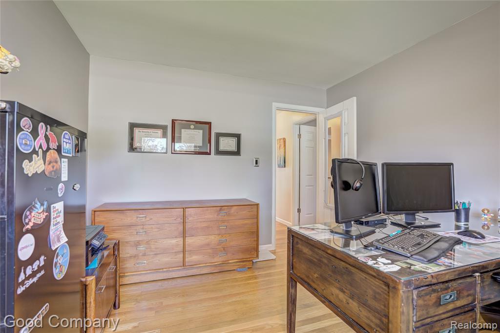 4248 Rosewold Avenue, Royal Oak, MI 48073 — Photo 22