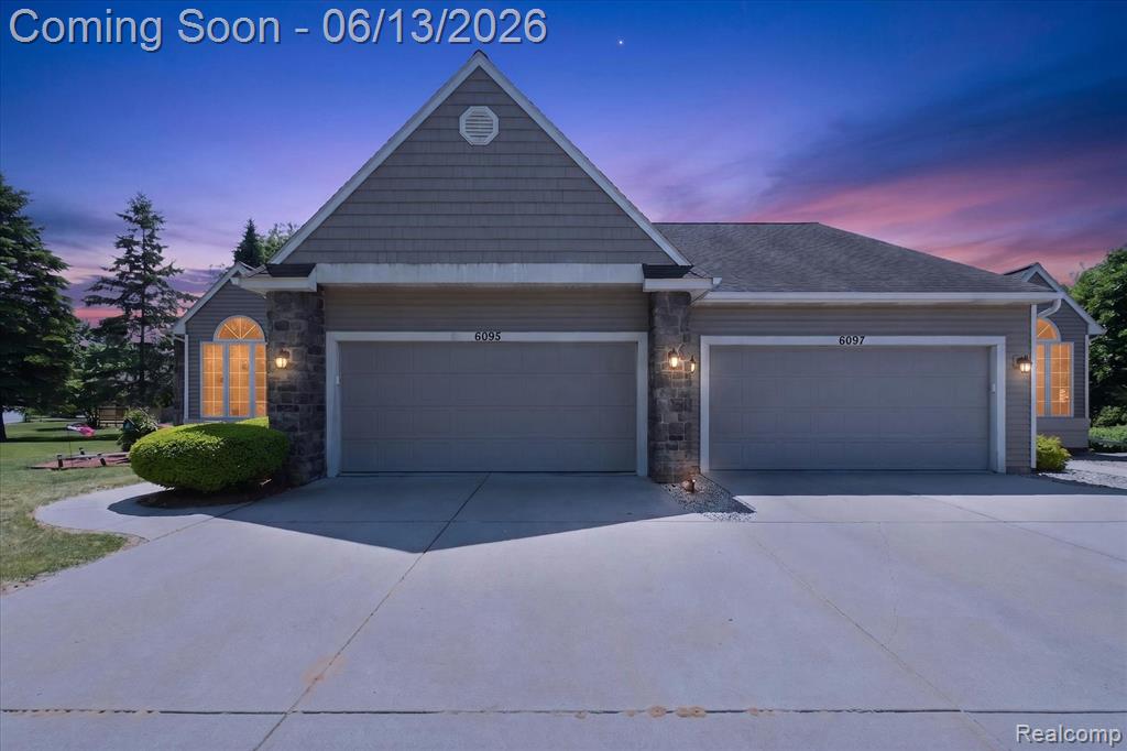 6095 Foxwood Court, Saginaw, MI 48638 — front exterior