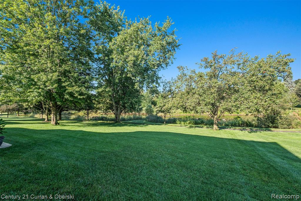 781 Pheasant Run West Drive, Wixom, MI 48393 — Photo 45
