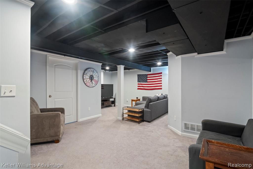 42105 Roscommon Street, Novi, MI 48167 — Photo 29