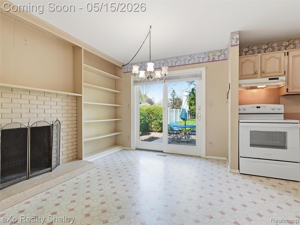 40753 Irval Drive, Sterling Heights, MI 48313 — Photo 12
