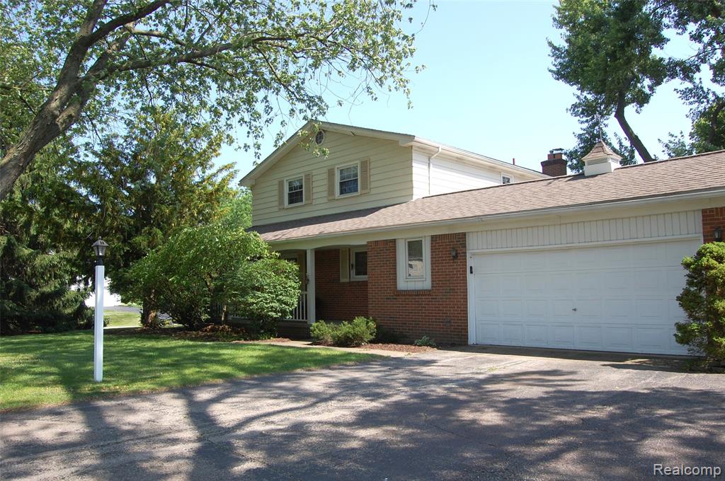 6560 Perham Drive, West Bloomfield, MI — Photo 10
