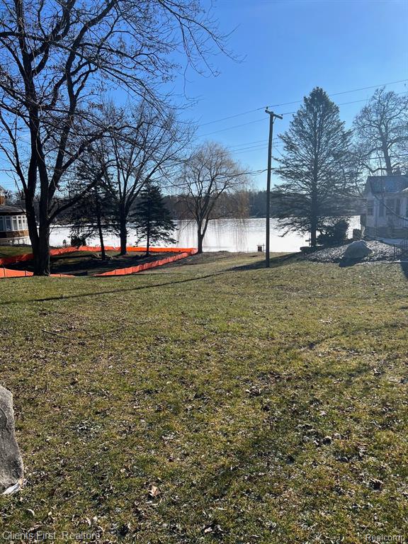 4120 Clifford Road, Brighton, MI 48116 — Photo 9