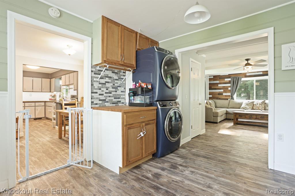 3321 S Airport Road, Bridgeport, MI 48722 — Photo 16