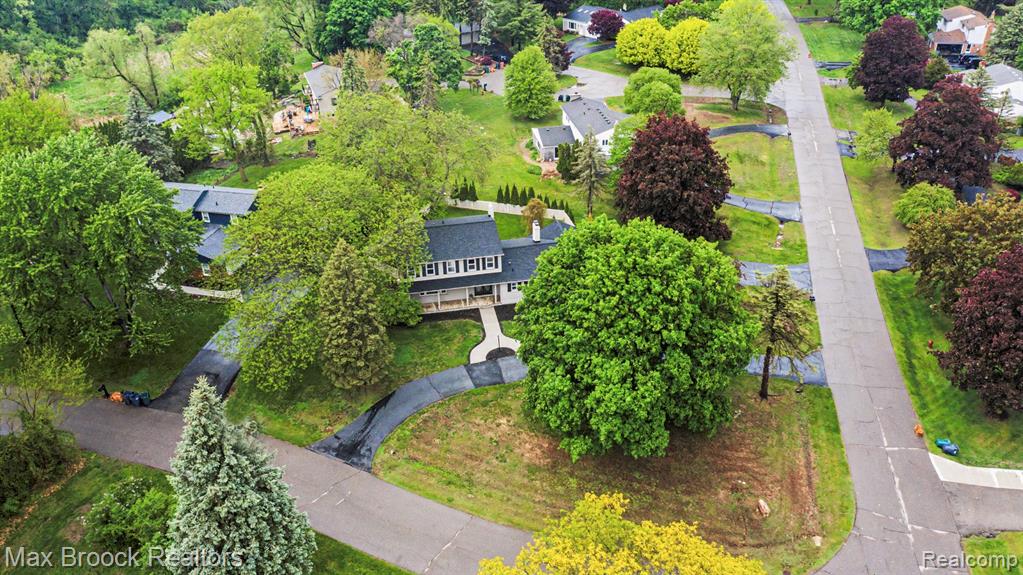 2808 Donegal Drive, Troy, MI 48098 — Photo 38